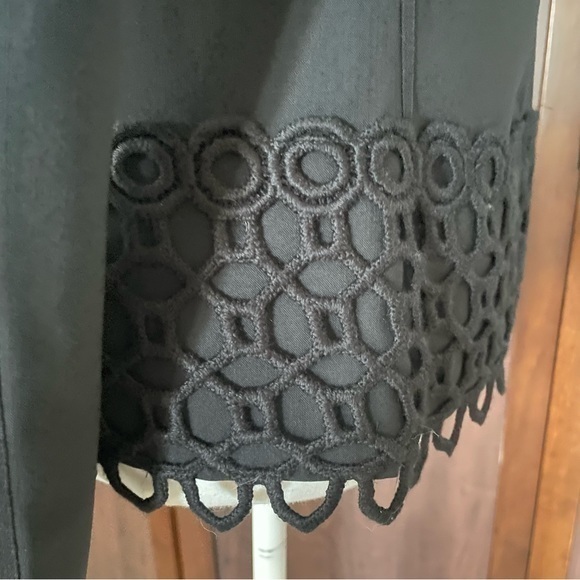 Evelin Brandt Berlin Black two button blazer with lace detail. Size 38 (US 4) - Picture 6 of 7